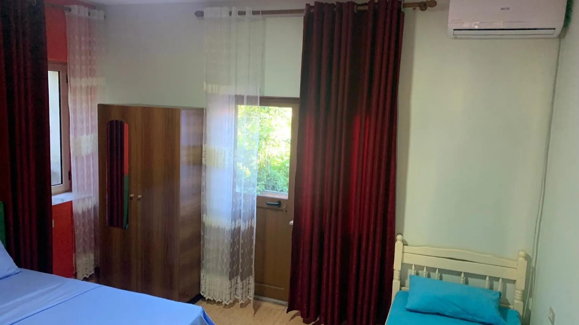 My Hostel - Privates And Dorms Shkoder